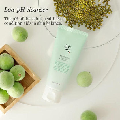 Green Plum Refreshing Cleanser - Hakolii